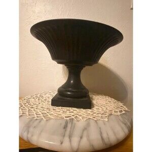 hylan Porcelain Compote